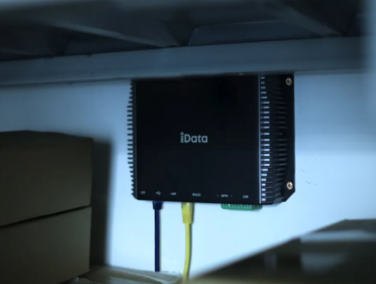 idata UR4 四端口固定式RFID讀寫(xiě)器.png idata UR4 四端口固定式RFID讀寫(xiě)器.png