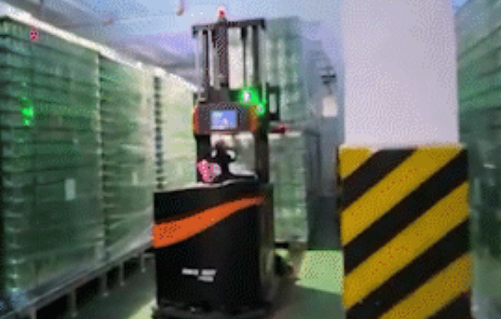 雙層堆疊物料巷道存儲(chǔ).png 雙層堆疊物料巷道存儲(chǔ).png